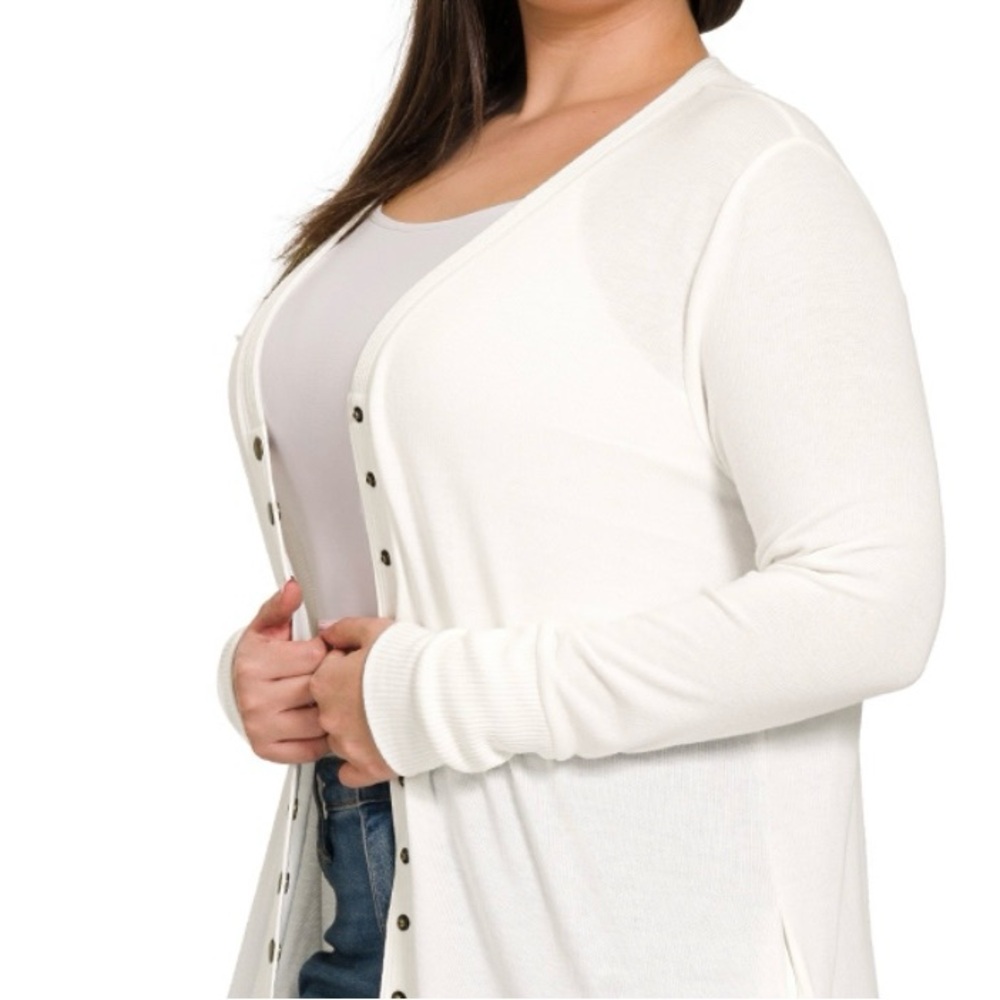 New! Plus Size Off White Long Cardigan with Button Detail Sizes 1X 2X 3X - Picture 2 of 4
